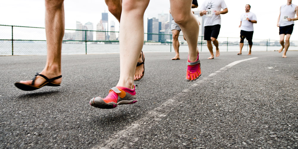 barefoot running gold coast physio running physio and running technique