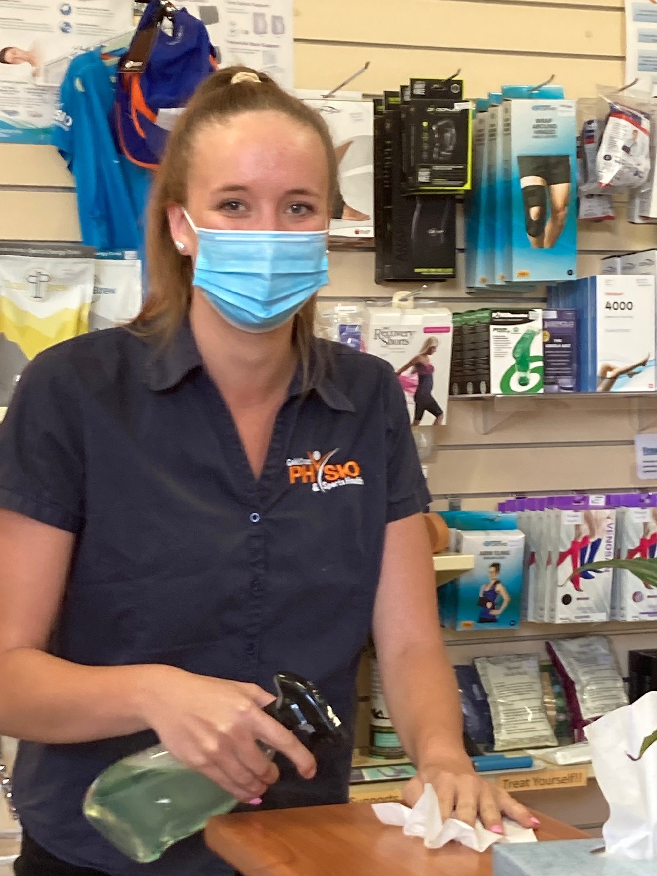 mask wearing in clinic (2)